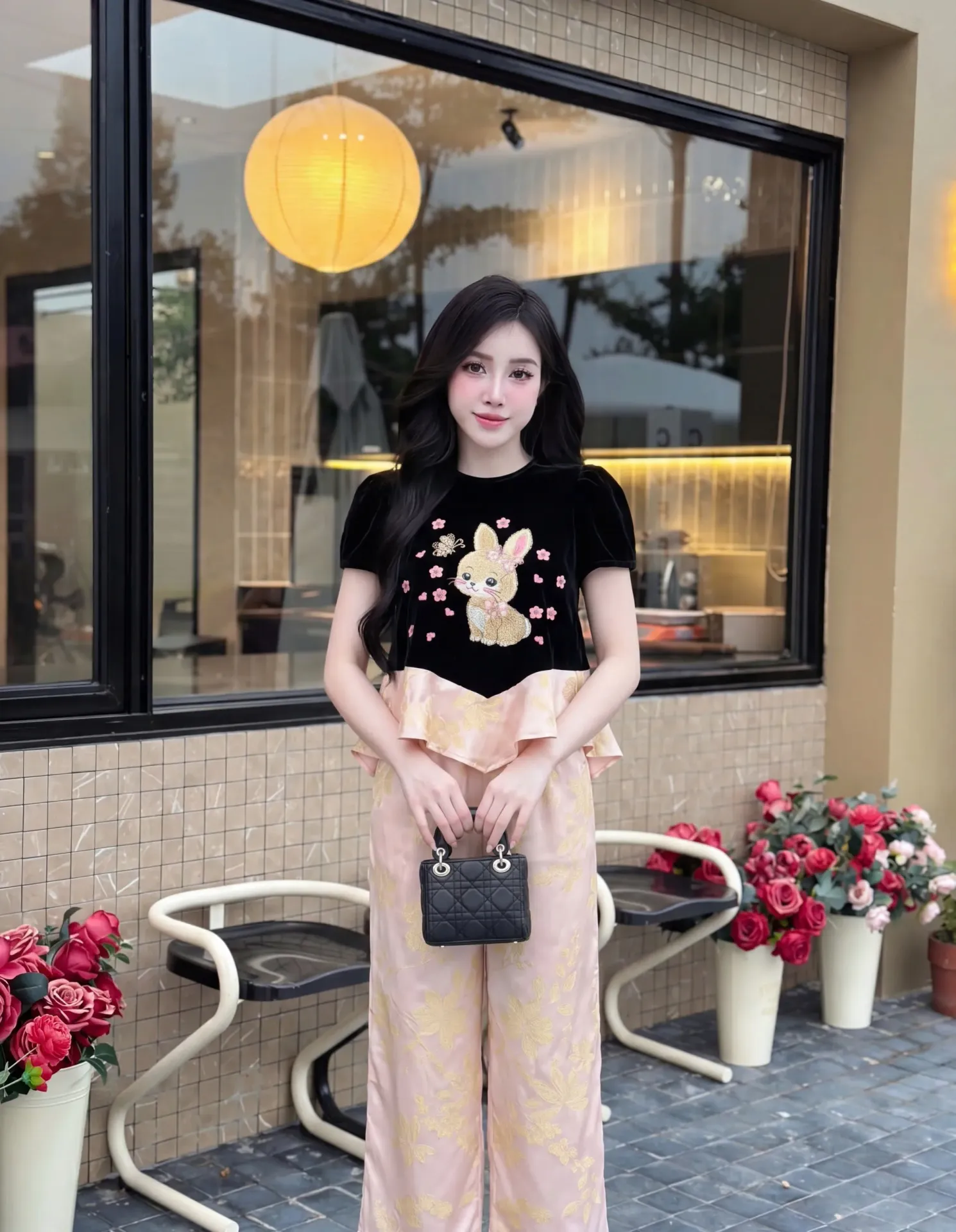 Set Áo Nhung Đen + Quần Lụa Hồng