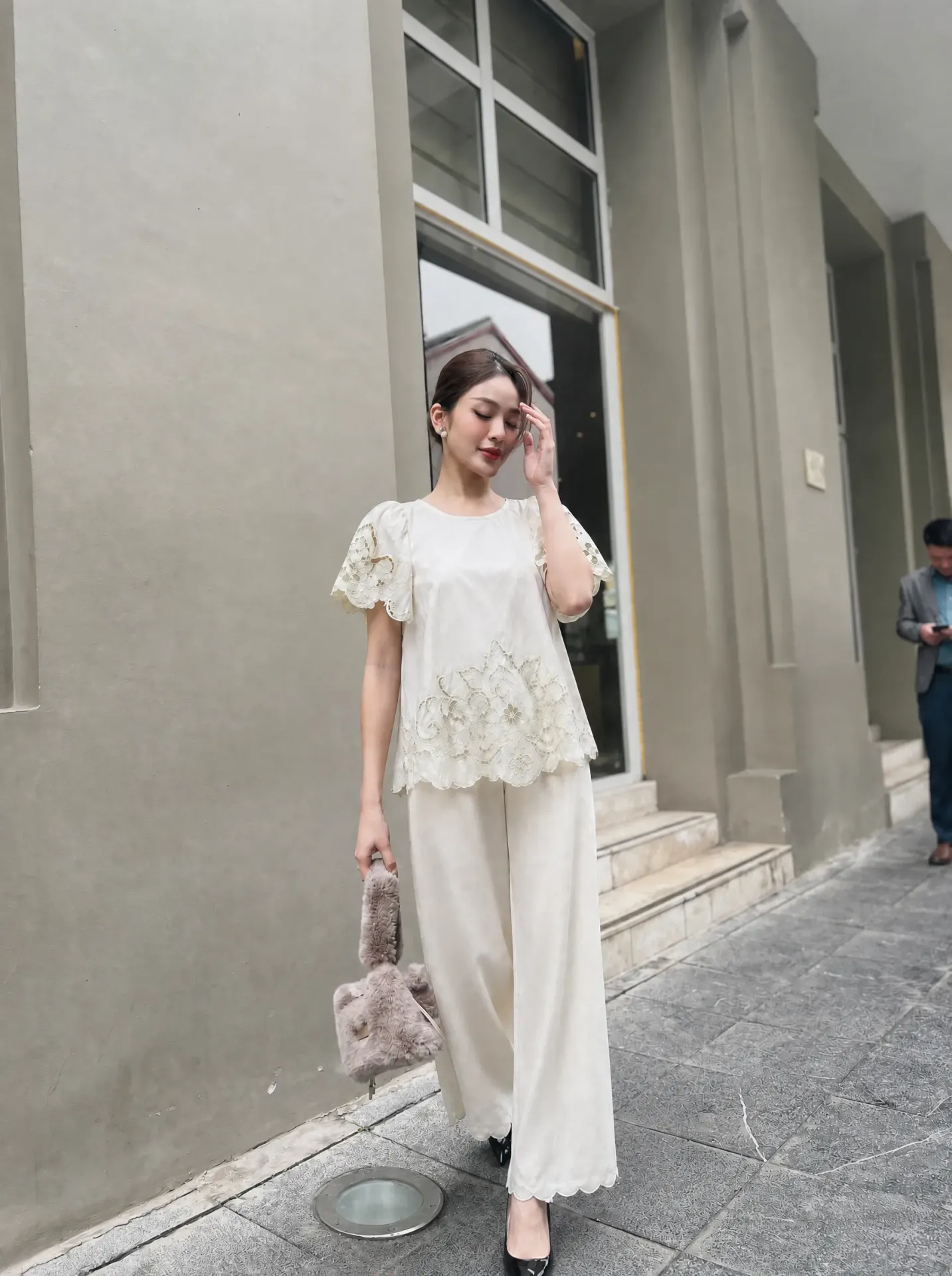 Set  Áo Quần Trắng kem