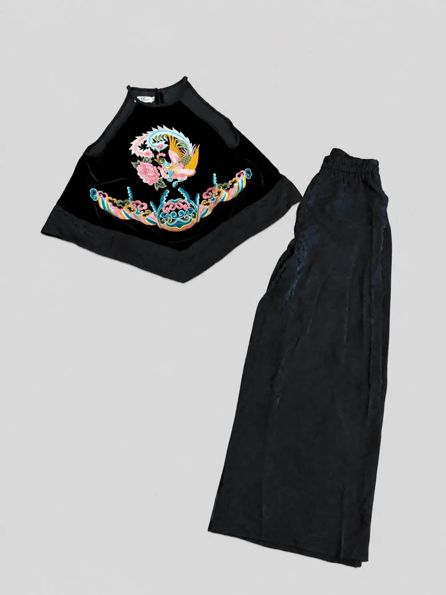Set Áo + Quần Đen