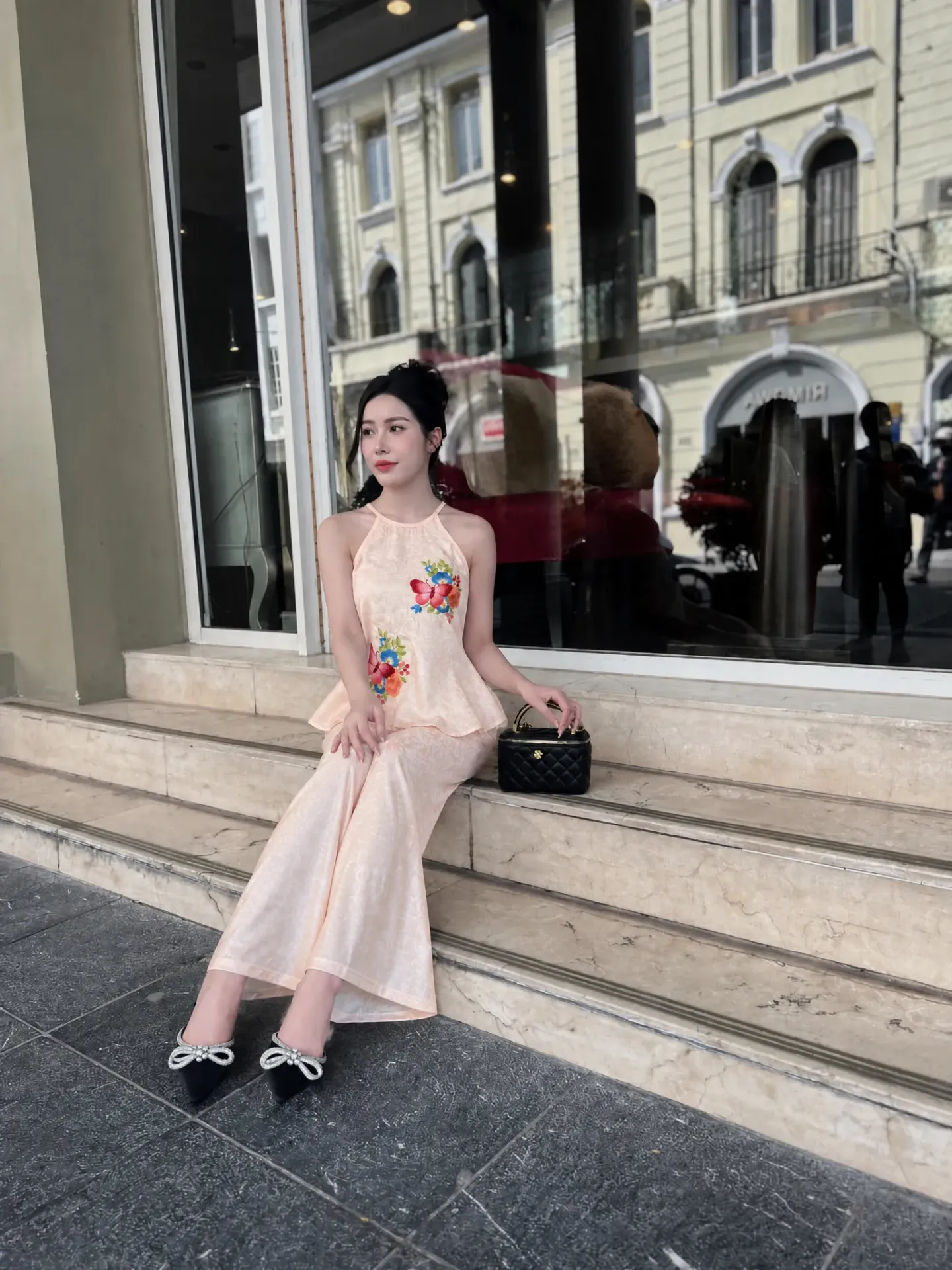 Set Áo + Quần Hồng kem