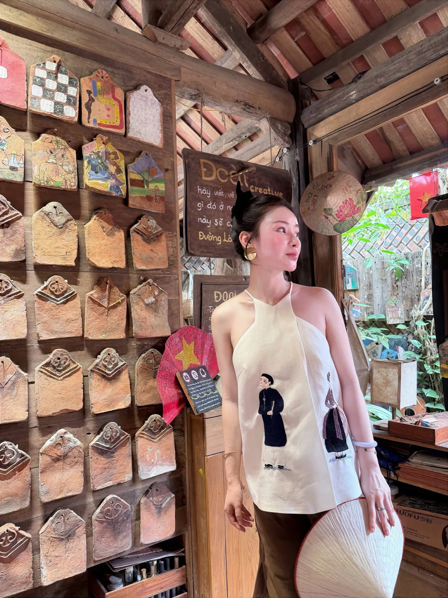 Lẻ Áo Linen Trắng